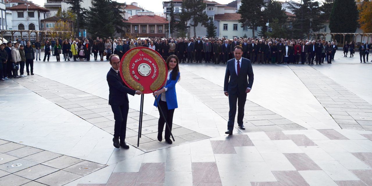 Bozüyük'te Öğretmenler Günü Kutlandı