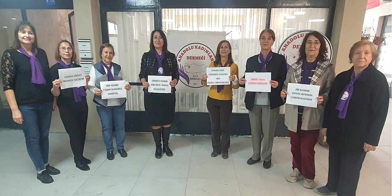 Kadına Yönelik Şiddete Karşı Bilecik'ten Tepki!