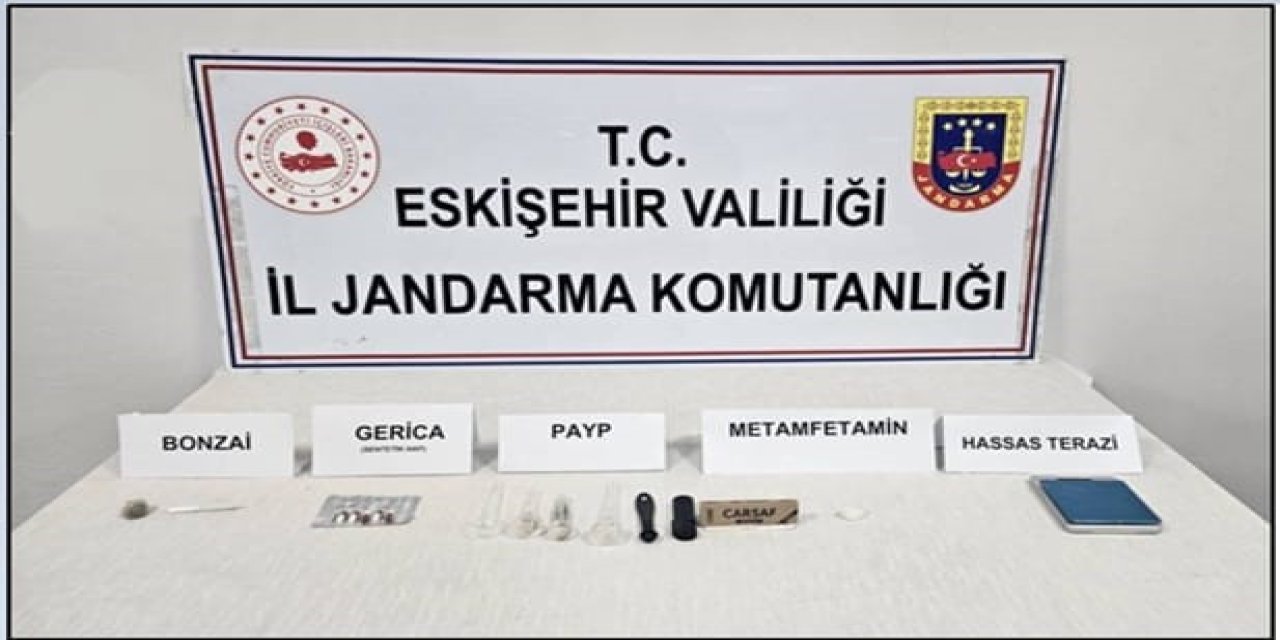 Jandarma Piknik Alanında Uyuşturucu Satan Şahsı Yakaldı