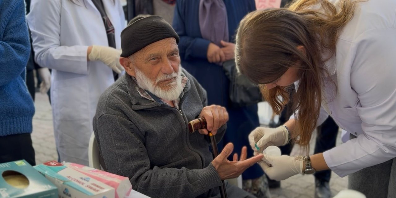 Pelitözü’nde Bilim Kafe Buluşması Gerçekleştirildi