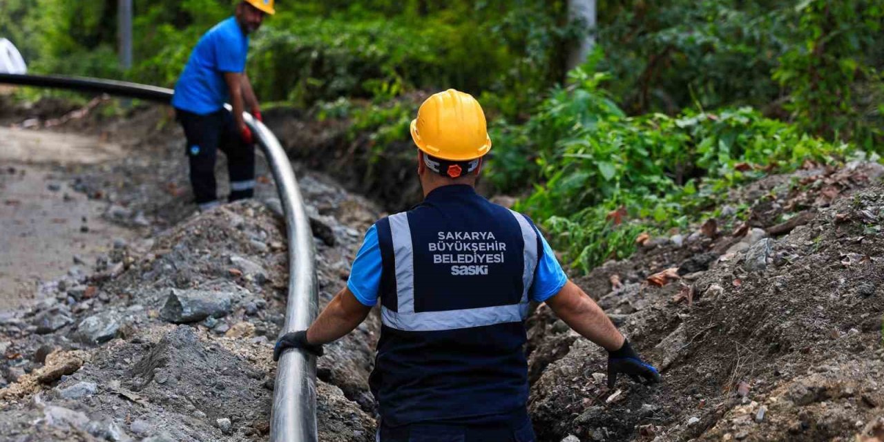 O Mahallenin İçme Suyu Geleceğini Garanti Altına Alacak Projenin Yarısı Tamam