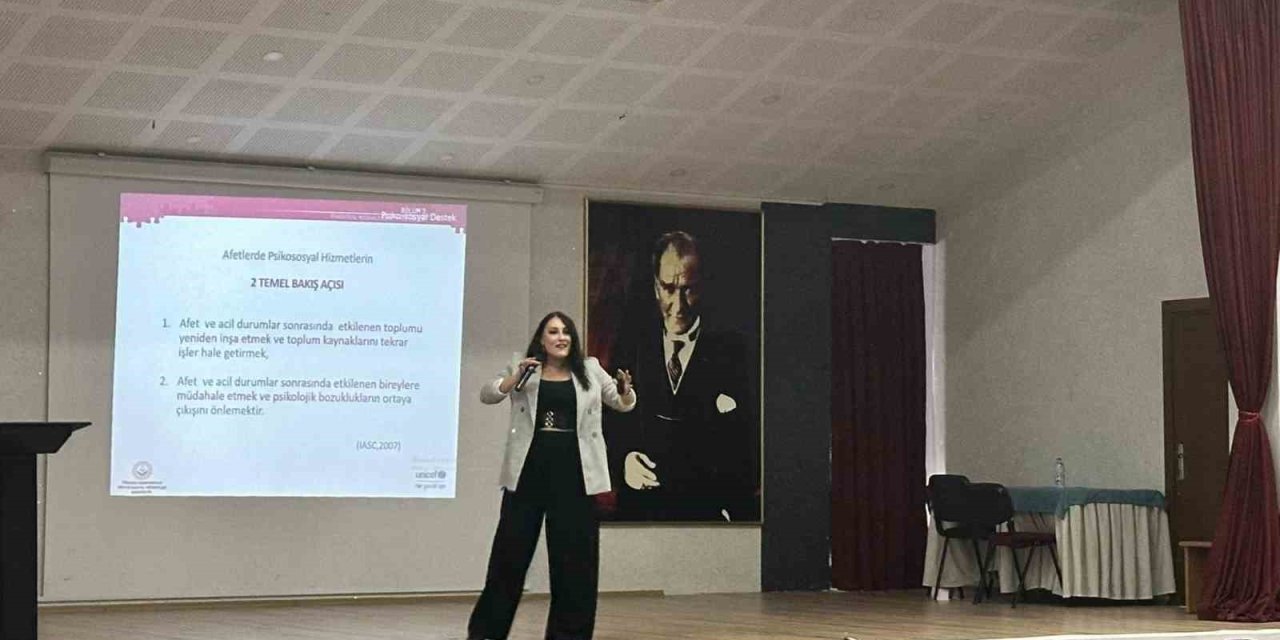 Rehber Öğretmenlere Afet Ve Acil Durumlarda Psikososyal Destek Hakkında Eğitim Verildi
