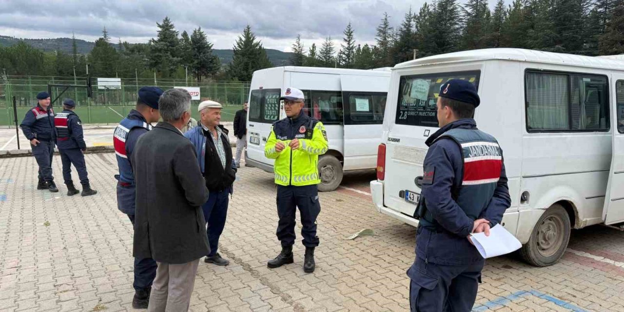 Okul Servislerine Denetim