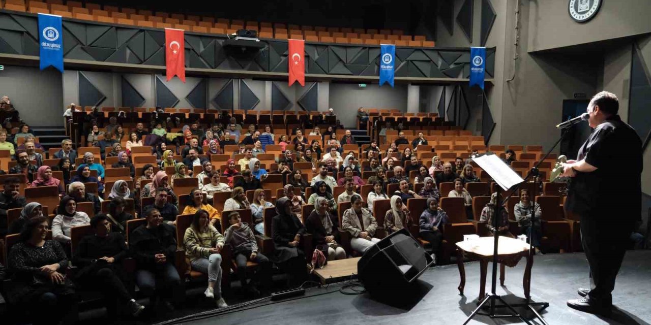 Nostalji Ve Kahkaha Dolu Gece