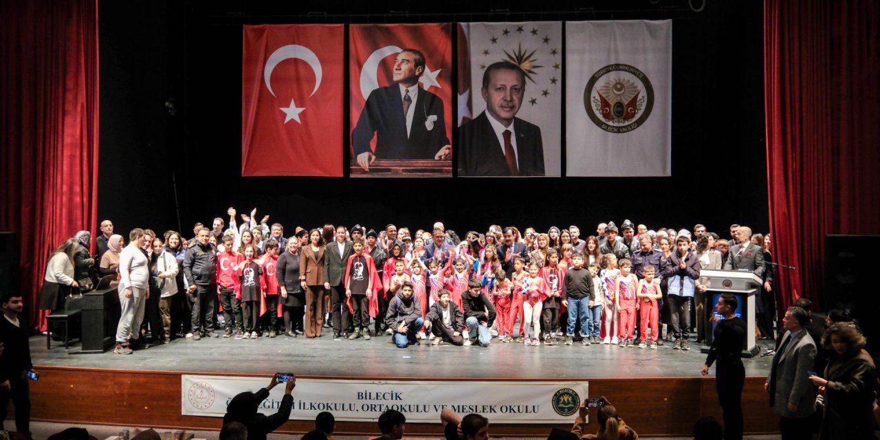 Bilecik'te Dünya Engelliler Günü Programı Düzenlendi