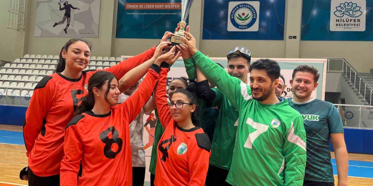 Gözler Kapalı 12 Dakikalık Maçın Kazananı Empati Oldu