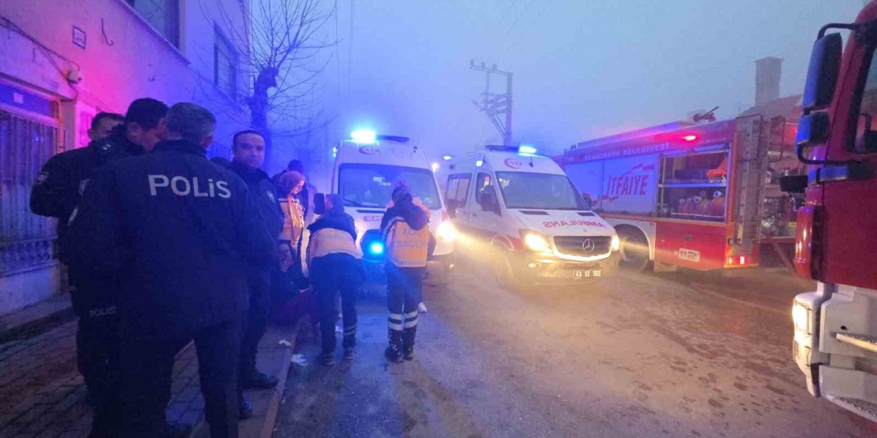 Ahşap Evde Çıkan Yangında 85 Yaşındaki Kadın Hayatını Kaybetti