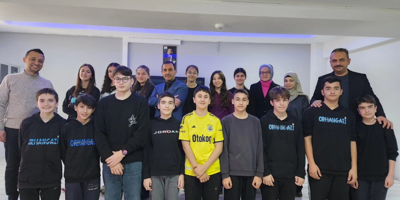 Söğüt'te Başarılı Öğrenciler Ödüllendirildi