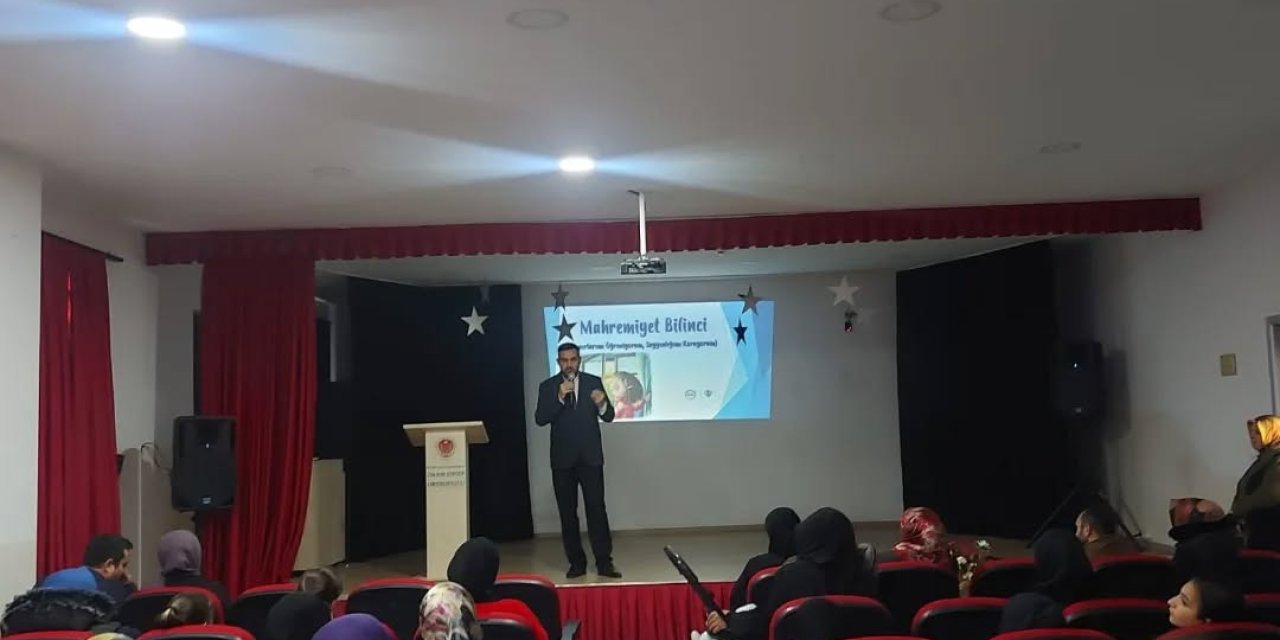 Öğrencilere Mahremiyet Bilinci Semineri