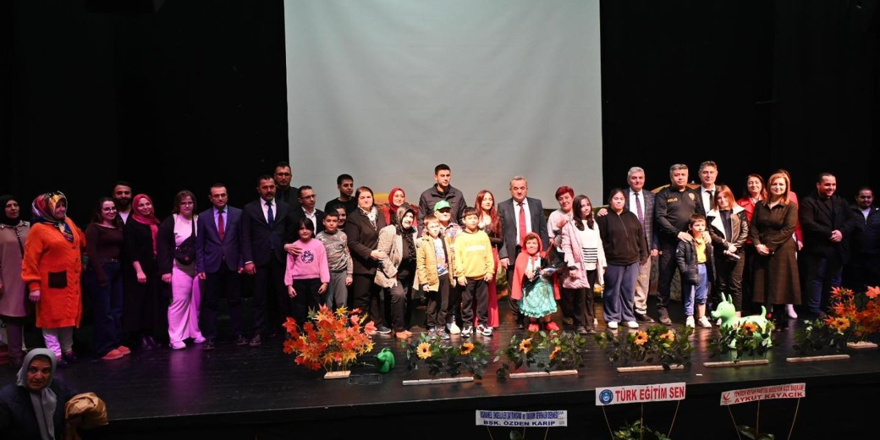 Bozüyük'te Engelliler Günü Farkındalık Etkinliği