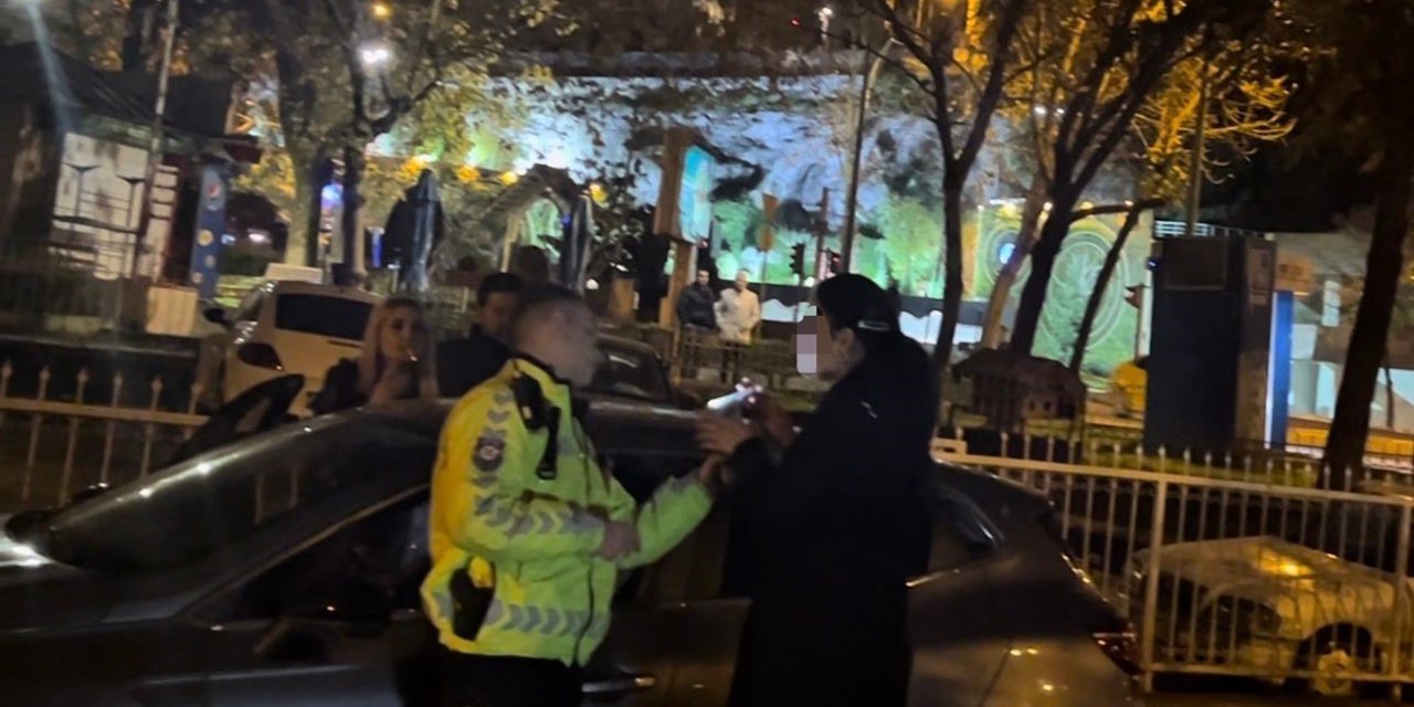 Polislerin Sabır Sınavı: 1.96 Promil Alkollü Sürücü Uygulama Noktasını Birbirine Kattı