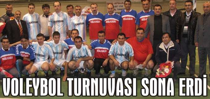 VOLEYBOL TURNUVASI SONA ERDİ