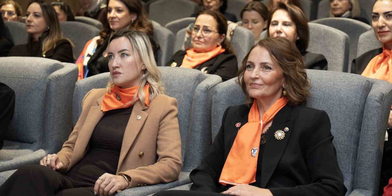 Girişimci Kadınlar, Siber Şiddete ’dur’ Dedi