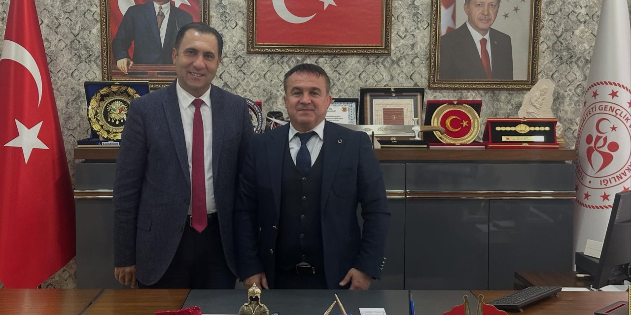 Müdür Türkoğlu'ndan Müdür Demir'e Veda Ziyareti