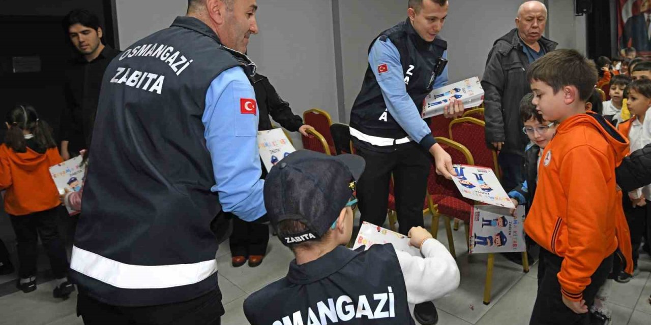Minikler Zabıtanın Görevlerini Öğrendi