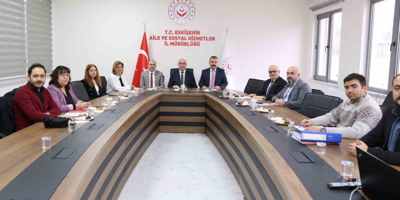 Otizm Eylem Planı Kapsamında ’iyi Uygulamalar’ Mercek Altına Alındı