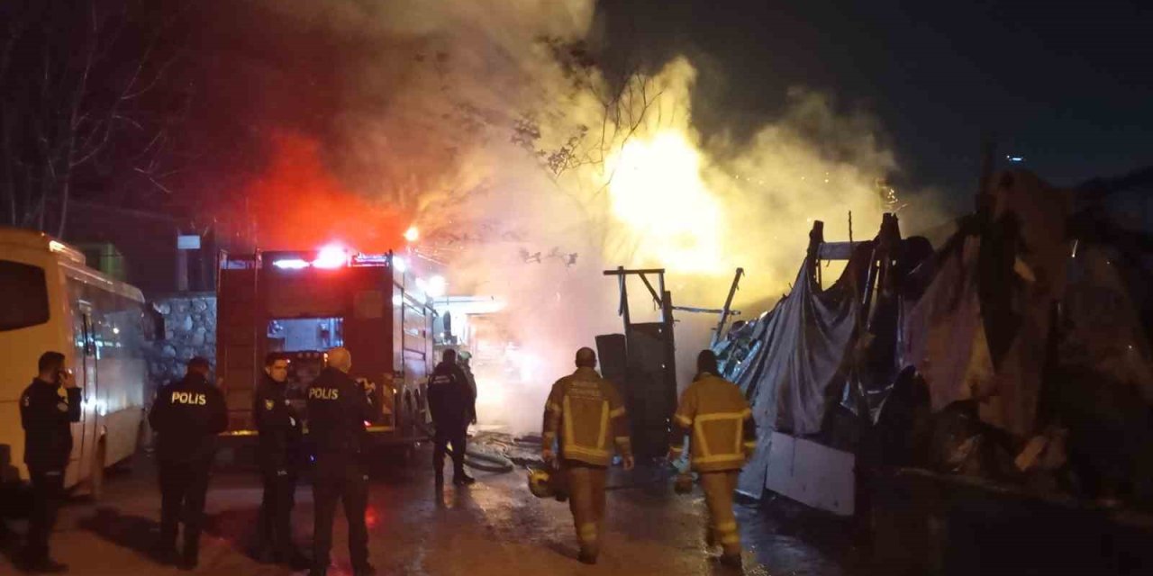 Gece Saatlerinde Yangın Paniği!