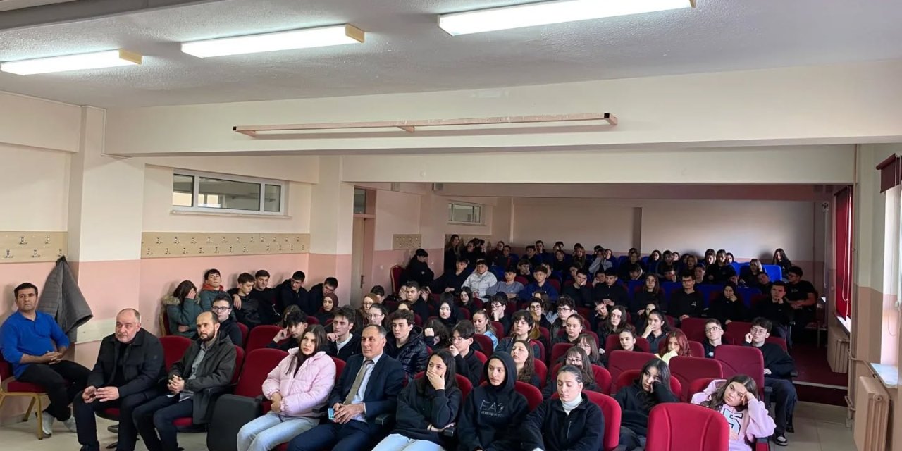 Bozüyük'te Öğrencilere ‘Aile’ Semineri