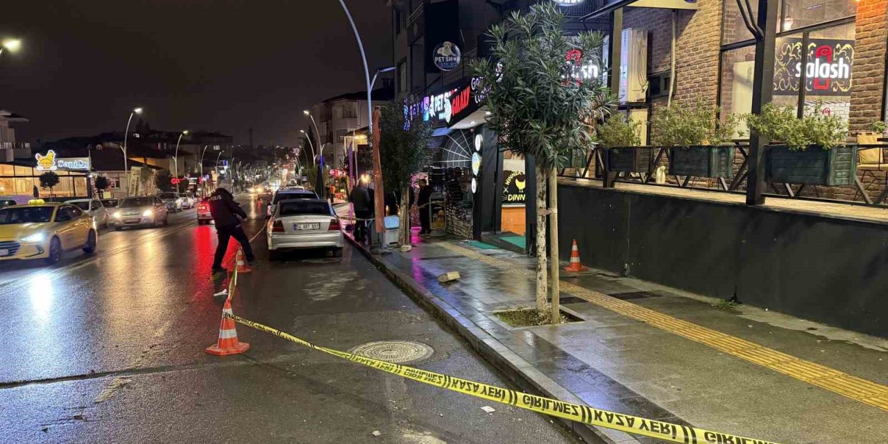 İki Esnaf Arasında Silahlı Kavga!