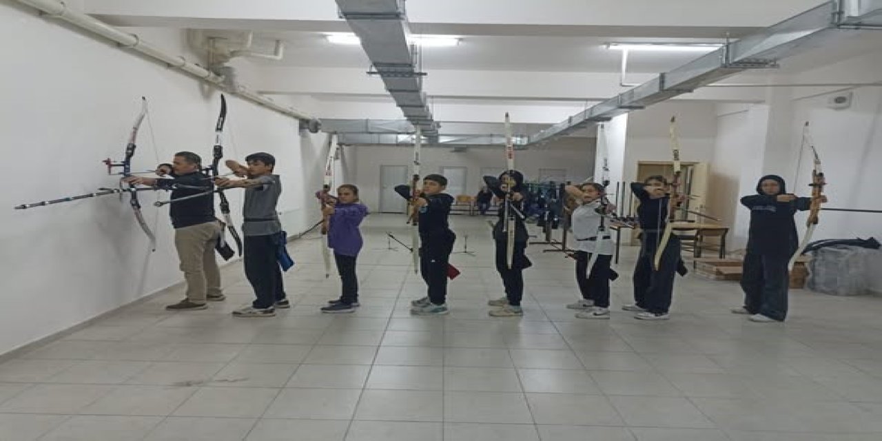 Okçuluk Çalışmaları Yoğun Tempoyla Sürüyor