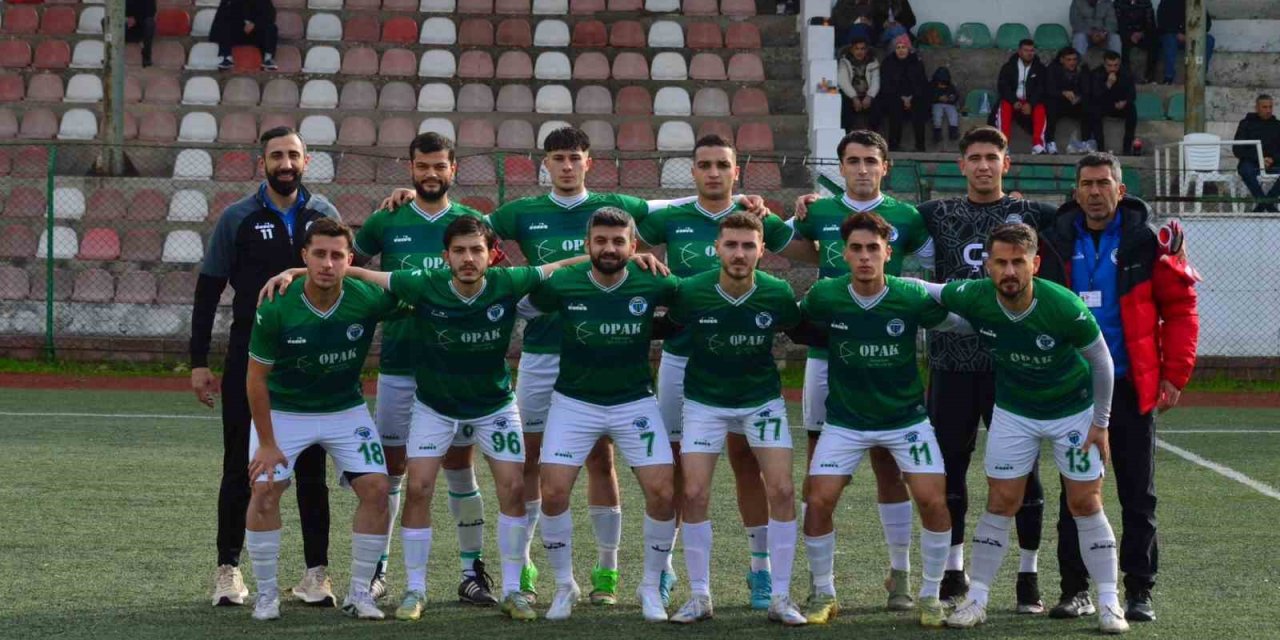 Osmaneli Gençlerbirliği Spor Kayıpsız Devam Ediyor