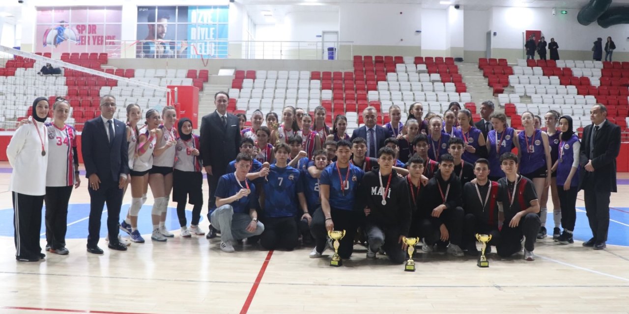 İl Şampiyonu Oldular