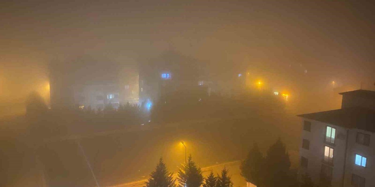 Sis Etkili Oldu, Görüş Mesafesi 1 Metreye Kadar Düştü