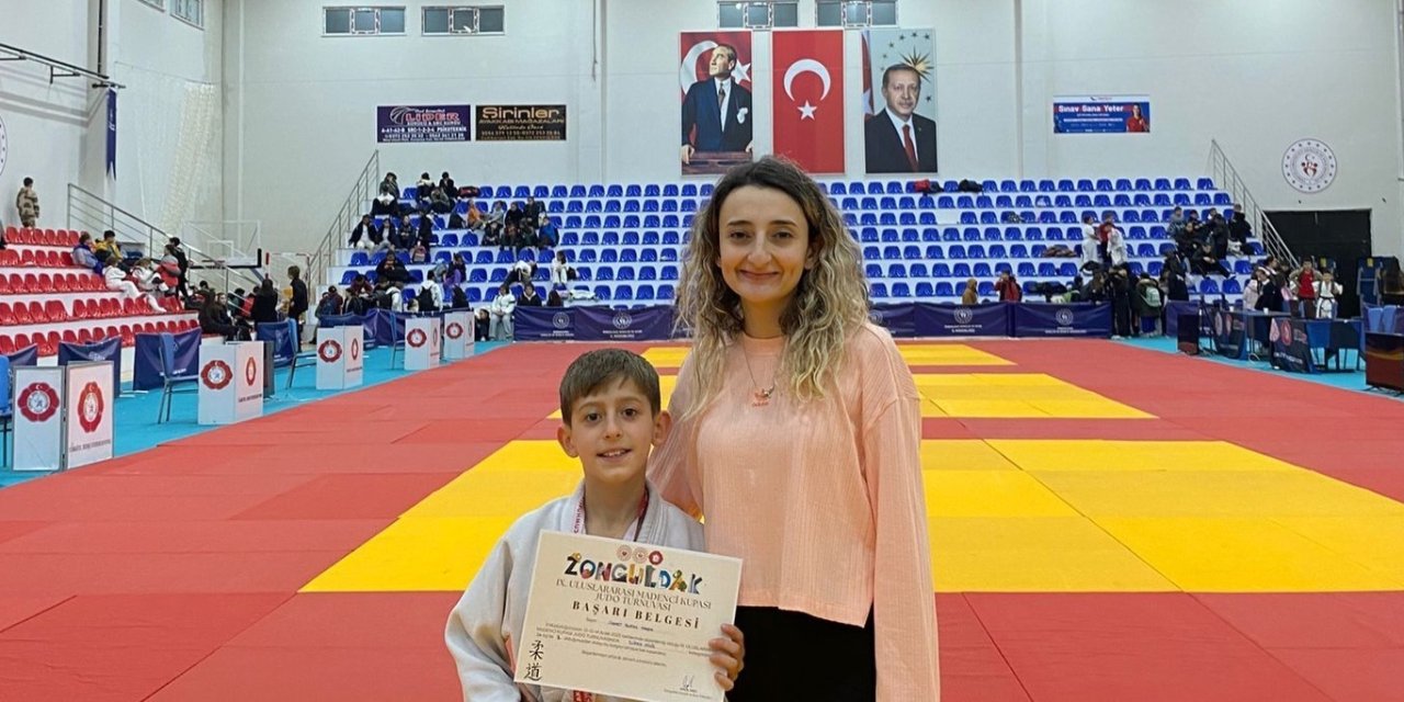 Minik Judocudan Büyük Başarı