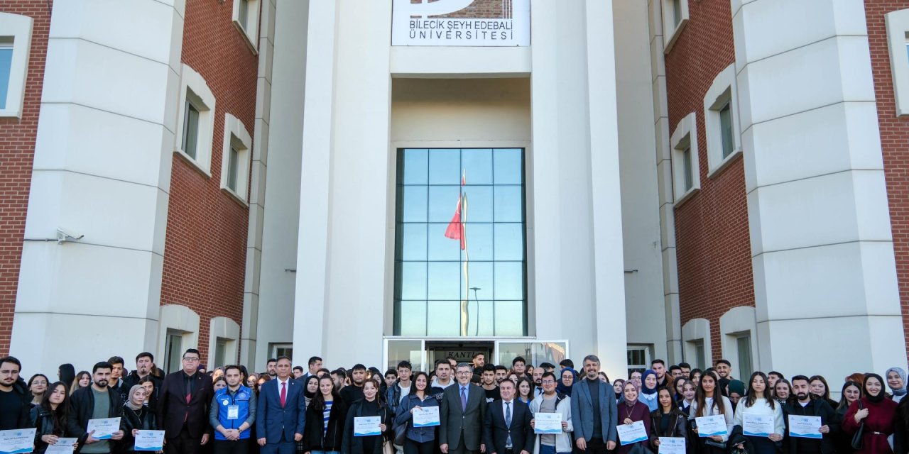 ​​​​​​​BŞEÜ'de “ÜNİDES Sertifika Teslim Programı” düzenlendi