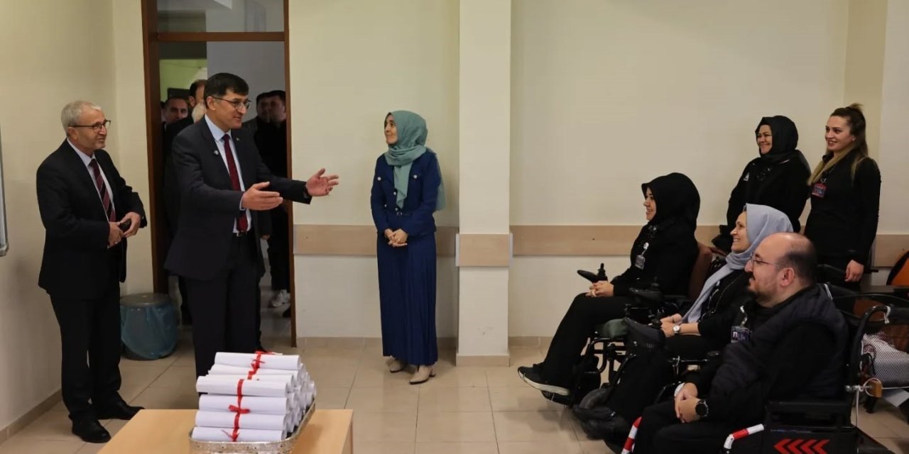 26 Personel İşaret Dili Sertifikası Aldı