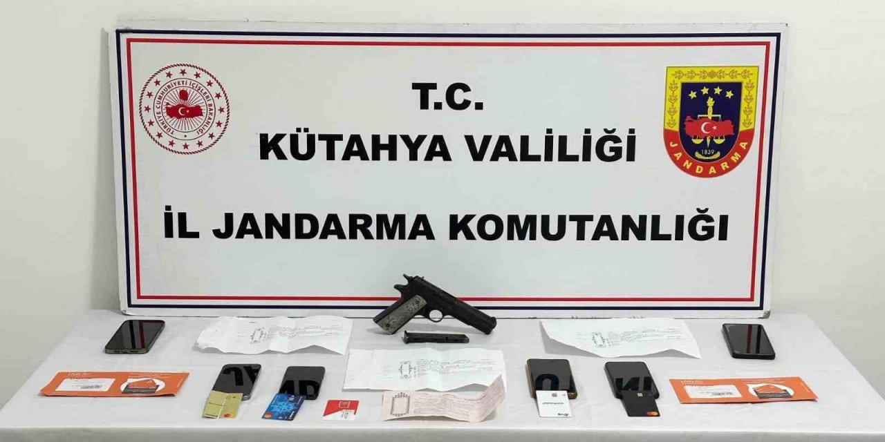Jandarmadan Siber Dolandırıcılık Operasyonu, 2 Kişi Tutuklandı