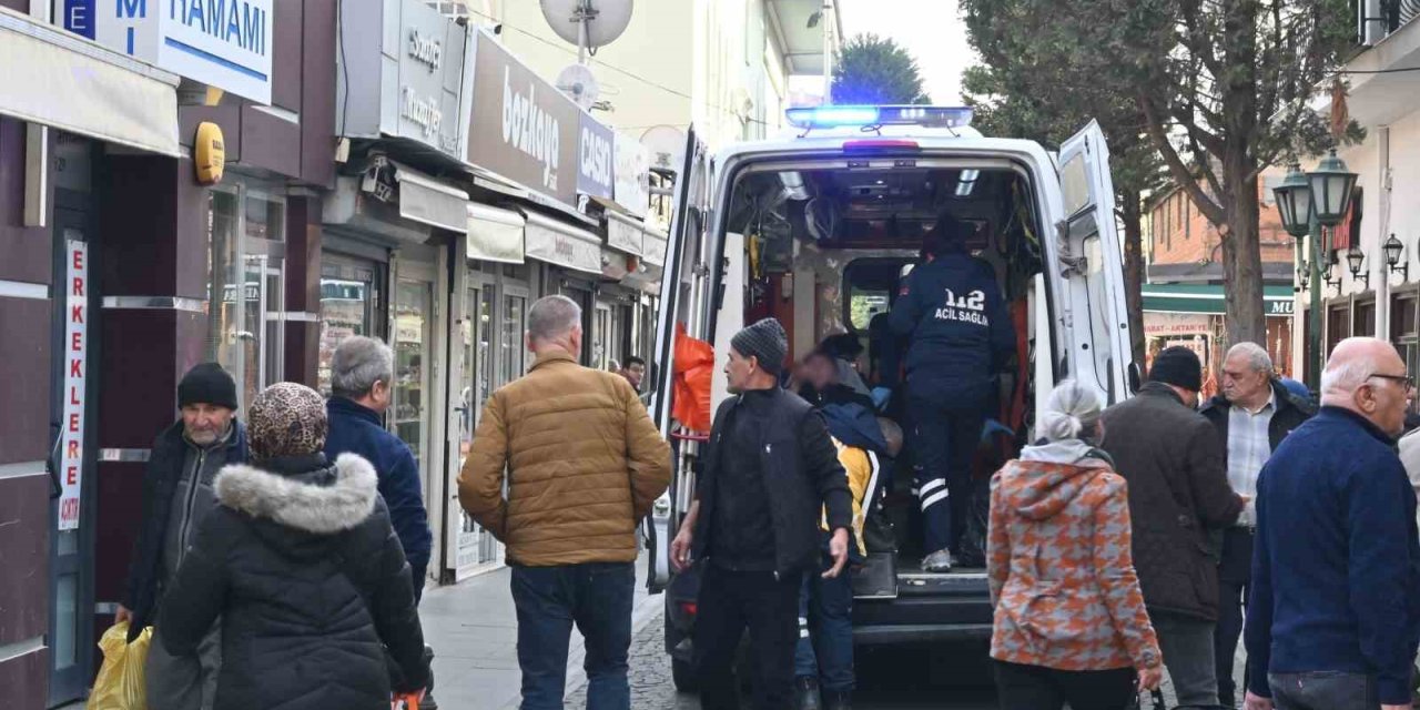 Eskişehir’de Hamamda Yere Düşen Vatandaş Hastanelik Oldu