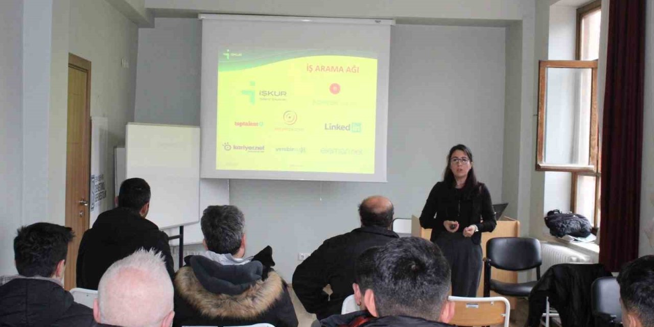 Yükümlüler Özgeçmiş Hazırlamayı Ve Mülakat Tekniklerini Öğrendi