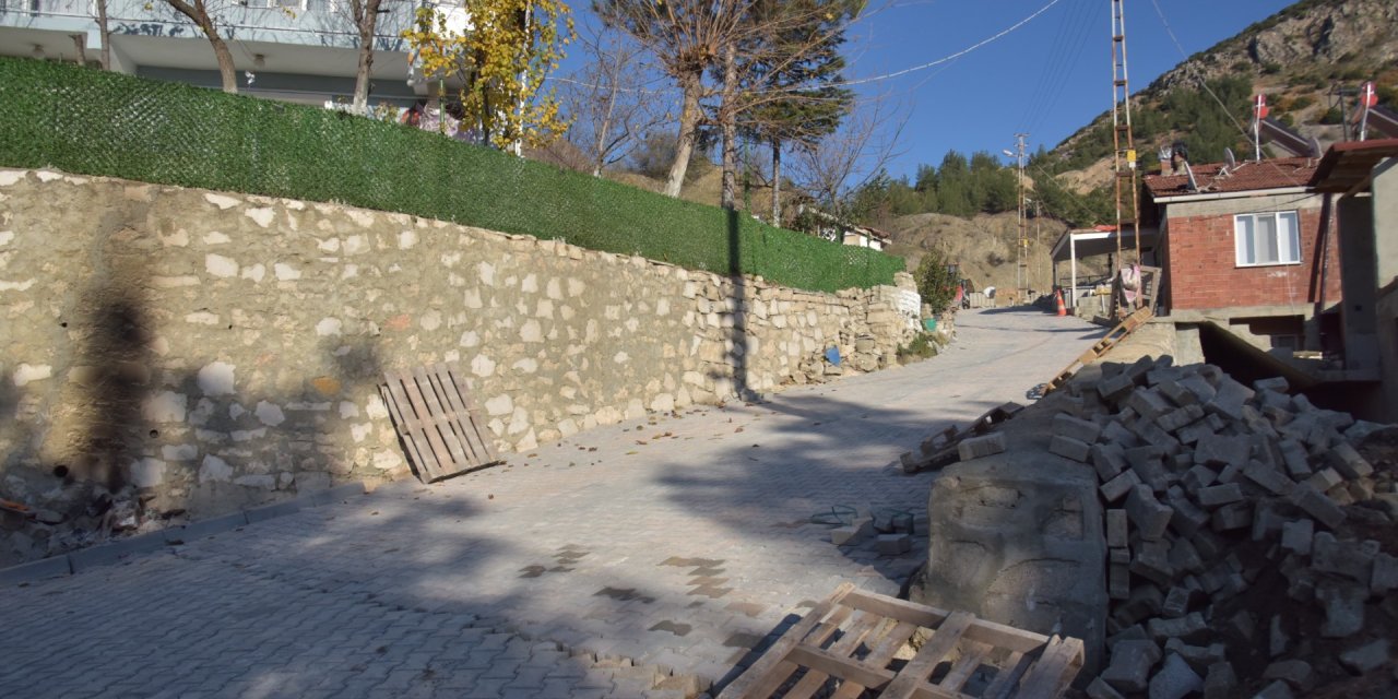 Kayıboyu Mahllesi'nde Bakım Onarım Çalışması Yapıldı