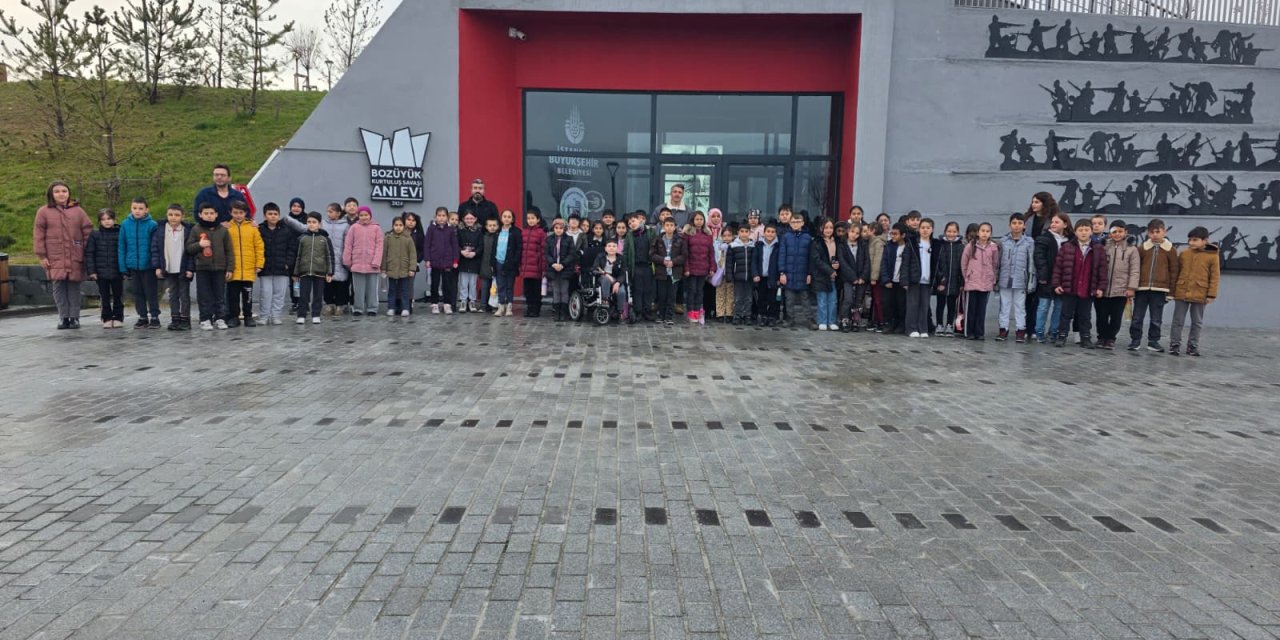 Öğrenciler Anı Evi'ni Gezdi