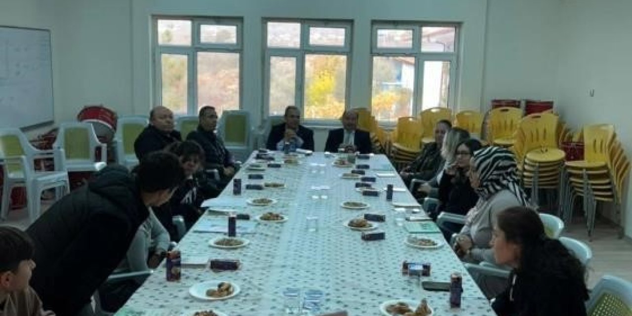 Öğrencilerle Kitap Okuma Projesi Hayata Geçirildi