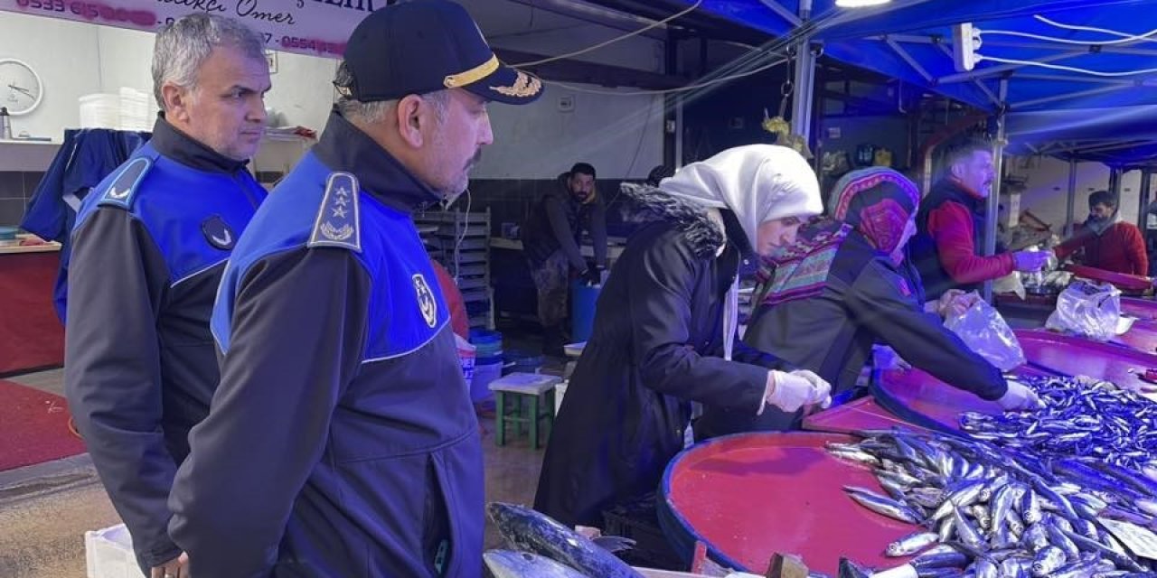 Balık Tezgâhları Denetlendi