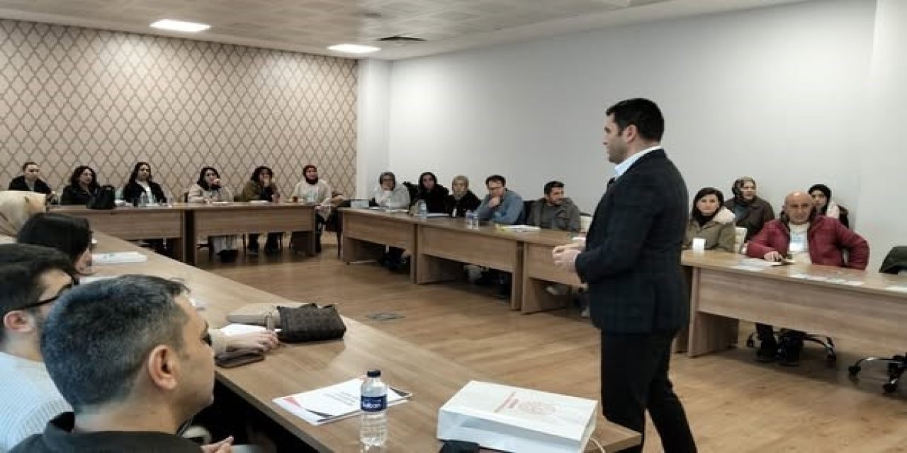Rehber Öğretmenlere Ve Psikolojik Danışmanlara "Objektif Testler Atölyesi" Eğitimi