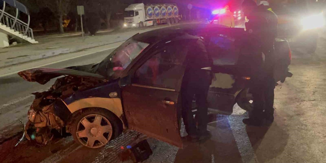 Feci Kazada 1’i Ağır 2 Kişi Yaralandı