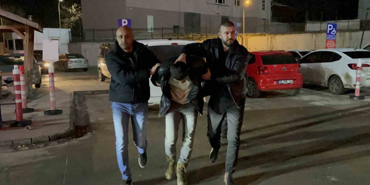 Yarış Uğruna 3 Genci Hayattan Koparan Sürücü, Kaçtığı Adreste Yakalandı