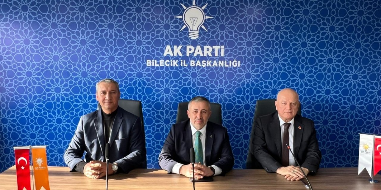 AK Parti'de İstişare Toplantısı