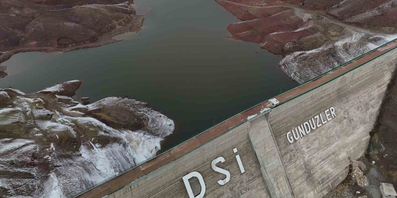 3 Yıl Önce Açılan Barajdaki Su Bitme Noktasına Geldi