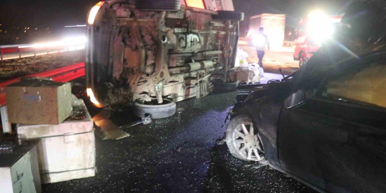 Feci Kazada Minibüse Arkadan Çarpan Otomobil Sürücüsü 2.11 Promil Alkollü Çıktı