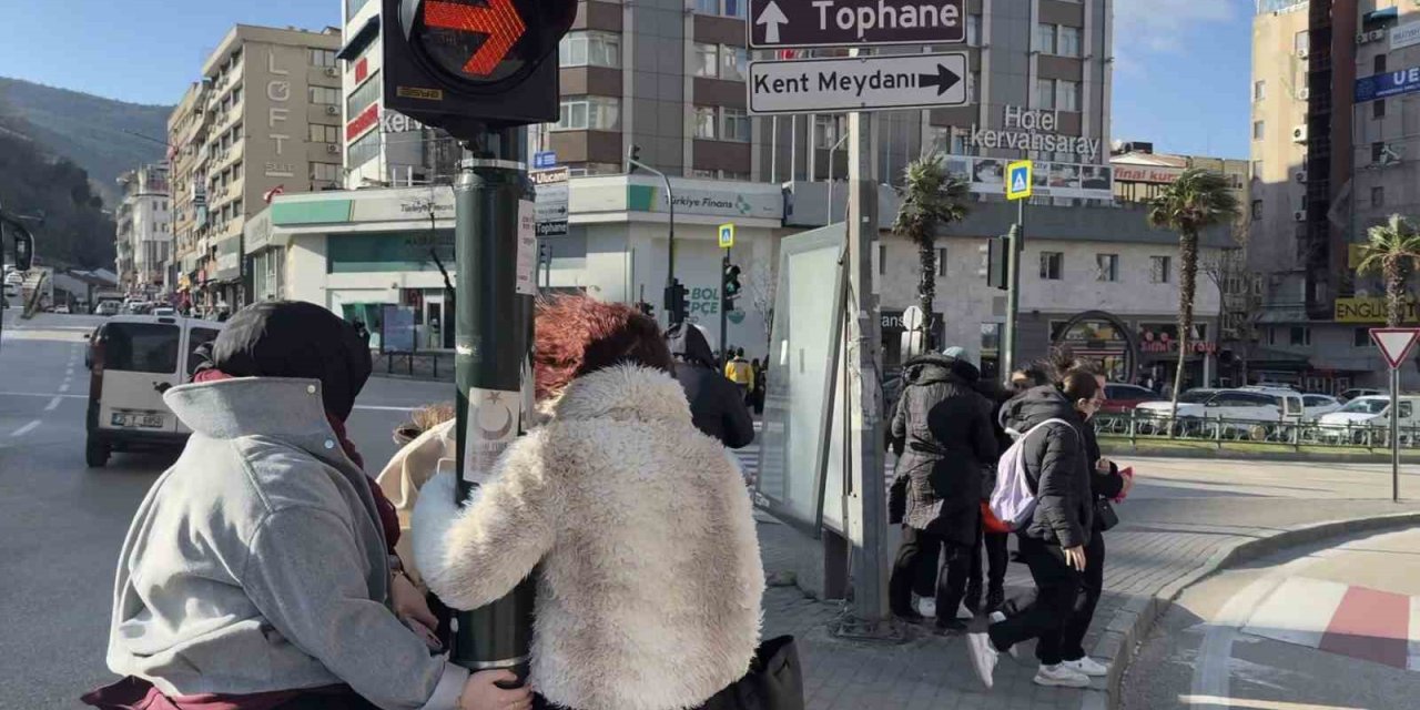 Bursa’da Lodos Zor Anlar Yaşattı