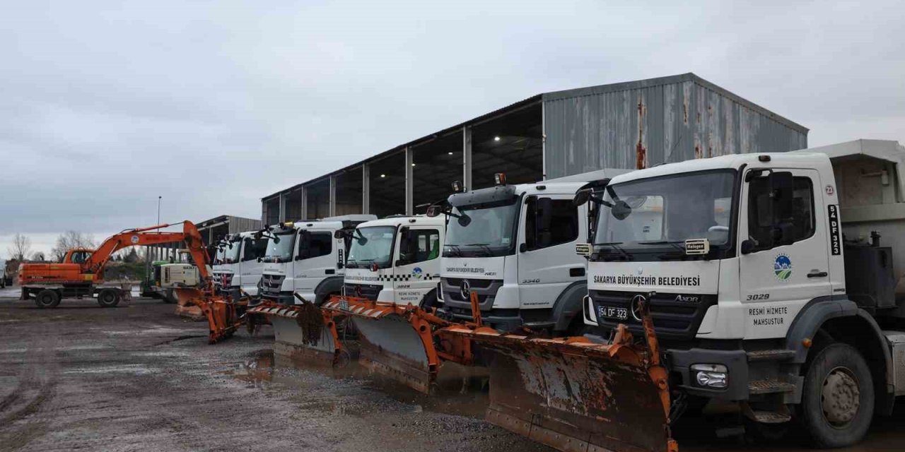 Büyükşehir Kar Mesaisine Hazır