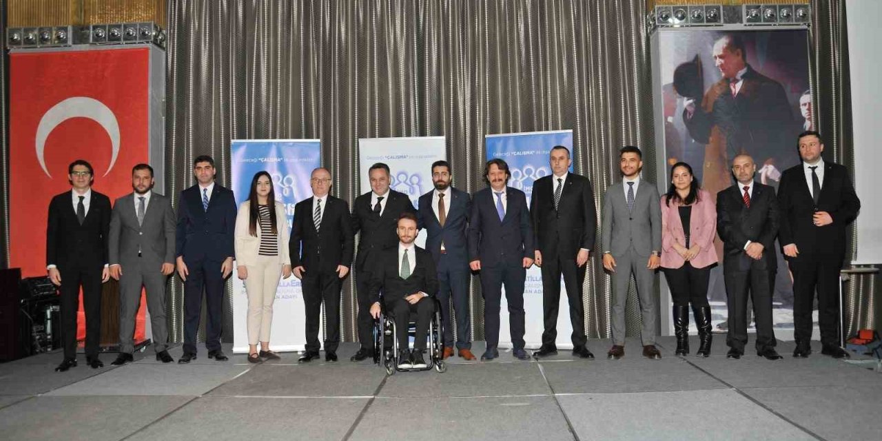 Başkan Adayı Erdem, Yönetim Kurulu Adaylarını Tanıttı