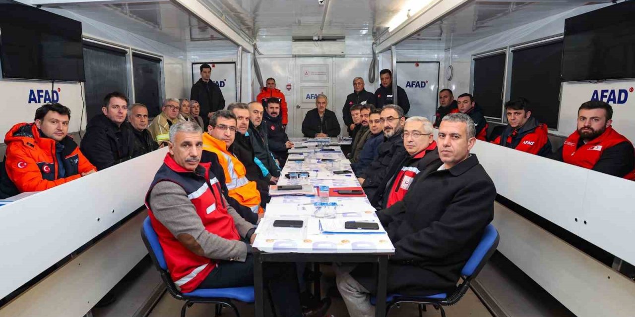 Deprem Tatbikatı Gerçeğini Aratmadı