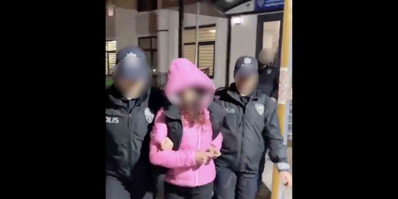 Hırsızlık Suçundan 25 Yıl Hapis Cezasıyla Aranıyordu, Yakalandı