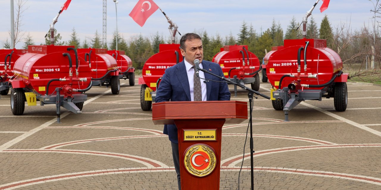 Söğüt'te Köylere 15 Su Tankeri Dağıtıldı