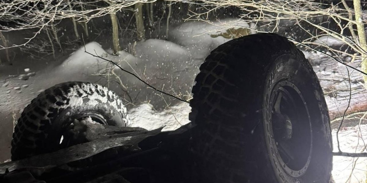 İnegöl’de Cip Uçuruma Yuvarlandı: 5 Yaralı